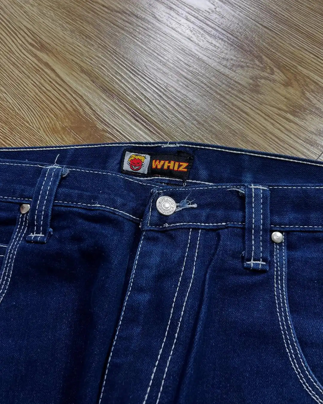 WHIZ JEANS